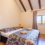 Stone Valcer Slivno (Split-Dalmatia)