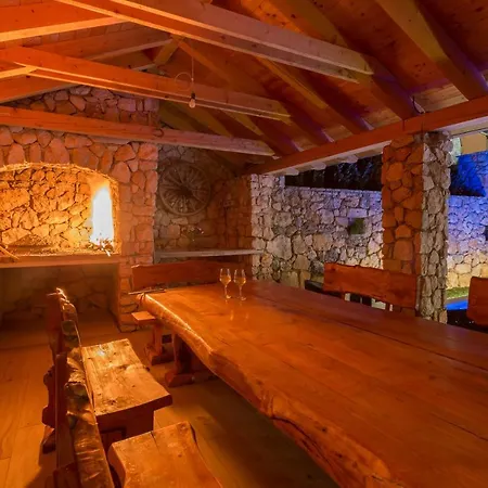 Stone Valcer Villa