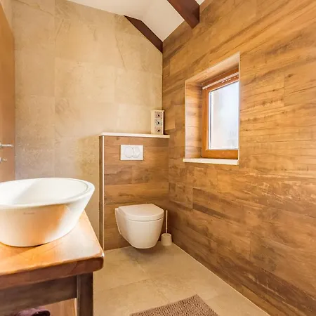 Stone Valcer Villa Slivno (Split-Dalmatia)