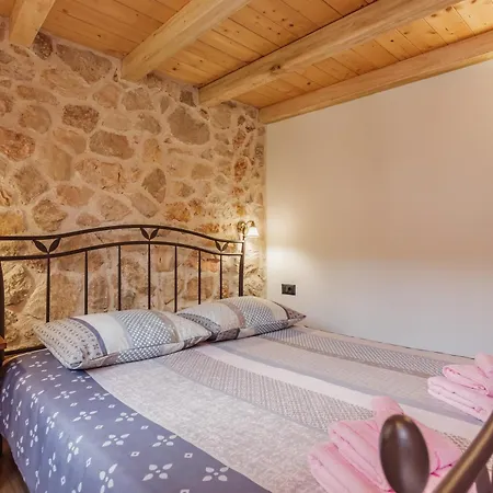 וילה Stone Valcer Slivno (Split-Dalmatia)