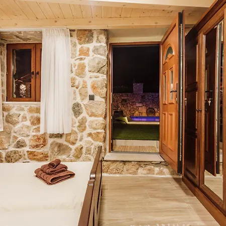 Villa Stone Valcer *