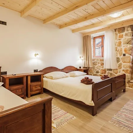 Stone Valcer Slivno (Split-Dalmatia)