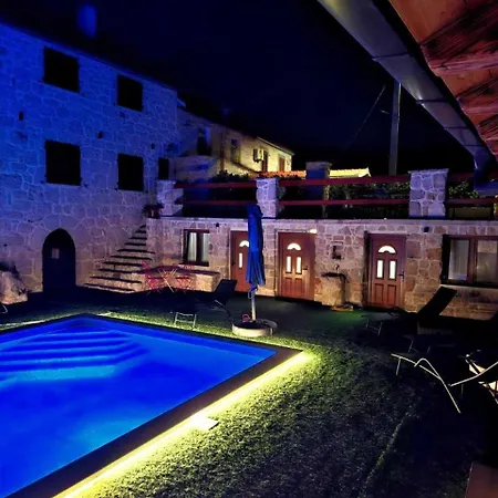Stone Valcer * Slivno (Split-Dalmatia)
