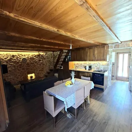 Villa Stone Valcer