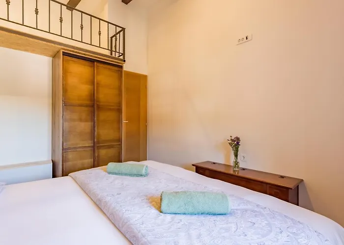 Villa Stone Valcer *