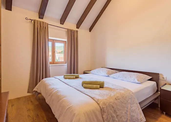 Stone Valcer Villa