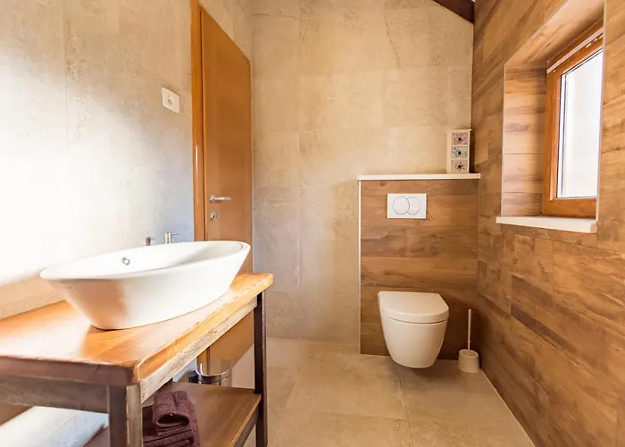 Stone Valcer Villa *