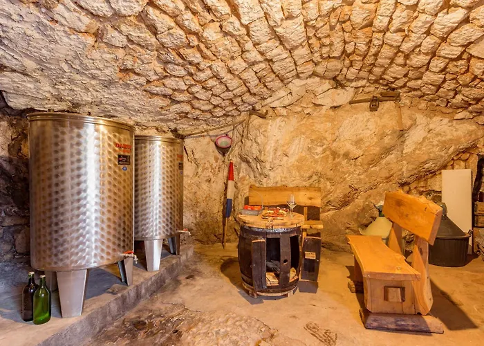 Stone Valcer Villa
