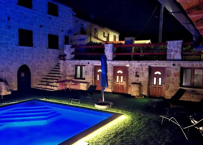 Stone Valcer * Slivno (Split-Dalmatia)